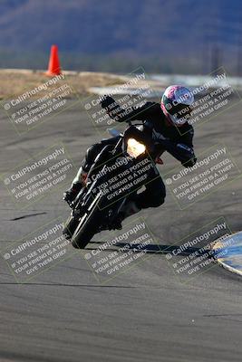 media/Jan-09-2022-SoCal Trackdays (Sun) [[2b1fec8404]]/Turns 9 and 8 (920am)/